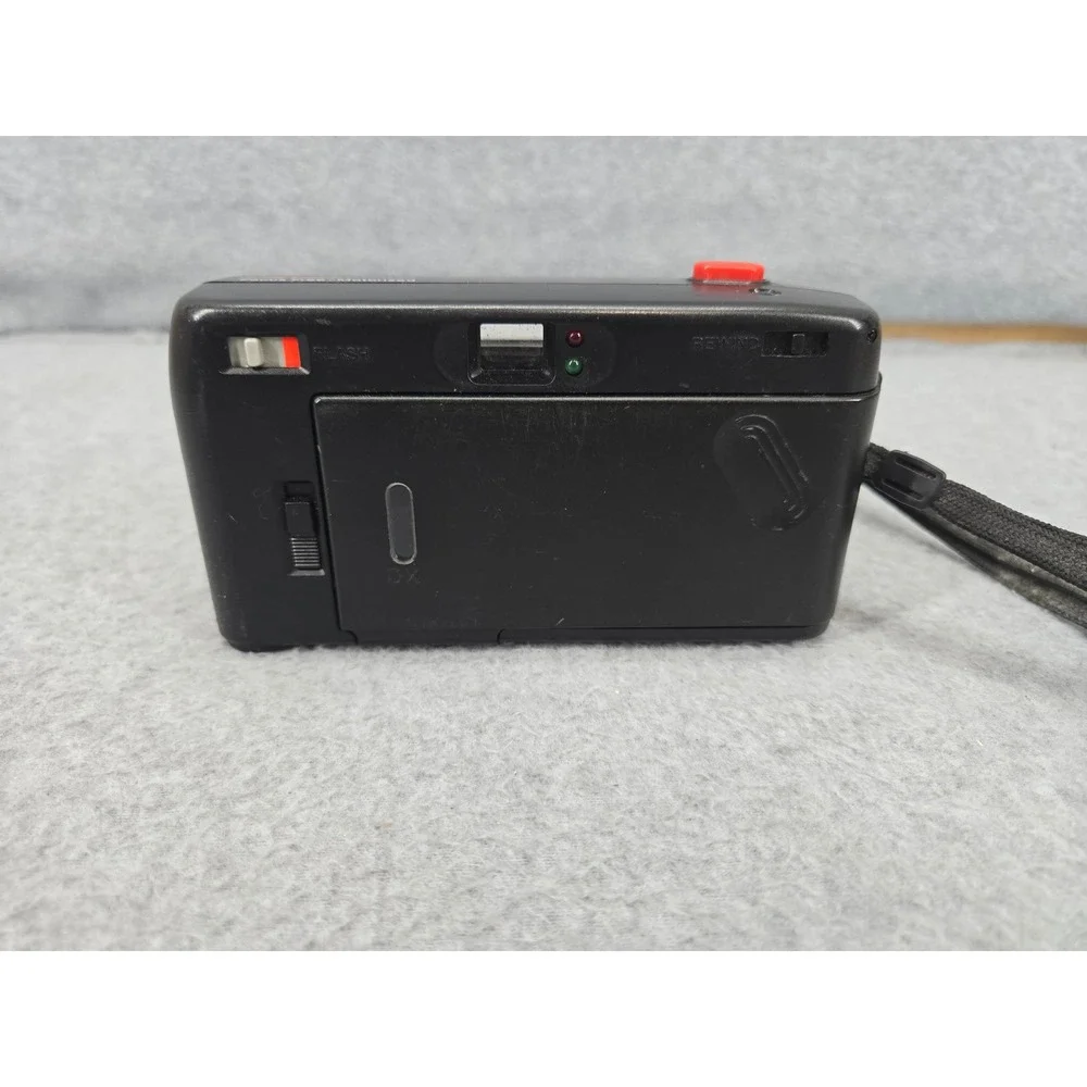 Vivitar PS:120 Film Camera OS Black 35mm Focus Free DX Motorized Flash
